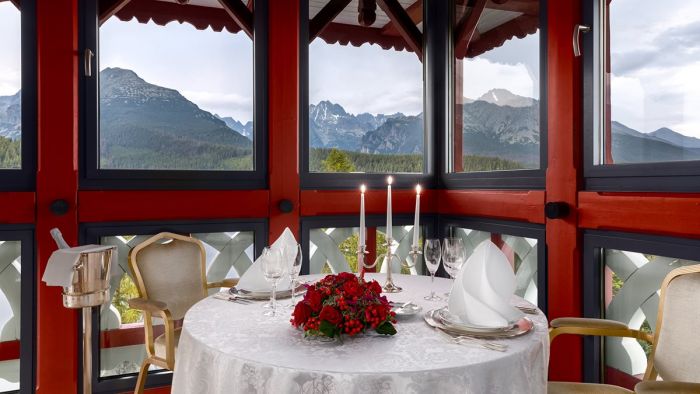Romantic dinner on the hotel's glassed-in terrace. 