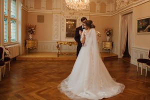 Замок Валтице