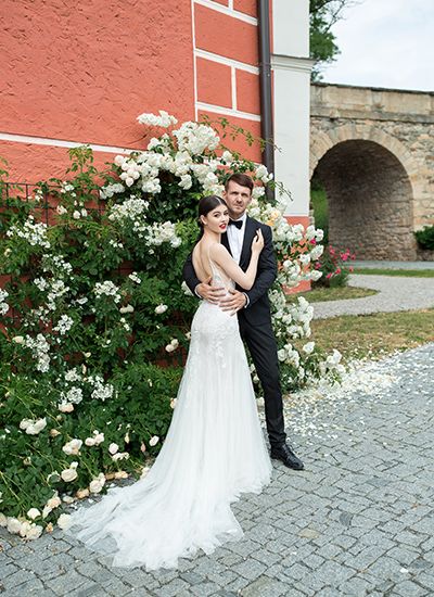 The Savoia Castle is a cozy wedding venue for two only.
