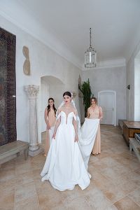 The castle creates a cozy atmosphere for the bride and her bridesmaids