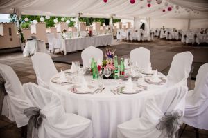 A wedding banquet in the warm season can be organized in the courtyard of the hotel
